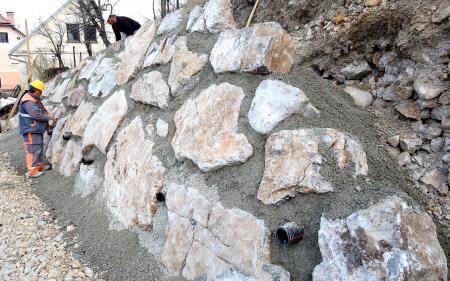 PRENOVA LJUBLJANSKE CESTE RAKEK 35 FOTO LJUBO VUKELIČ